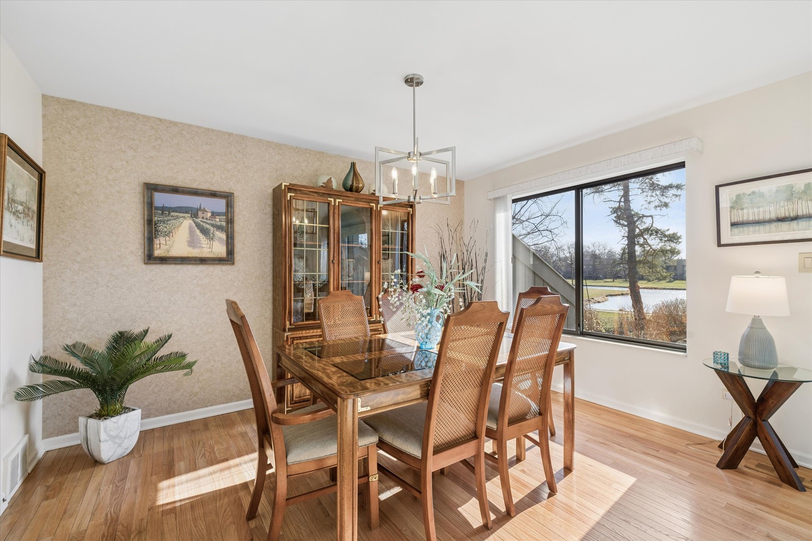 404 Shoreline Road #298, Lake Barrington, IL 60010