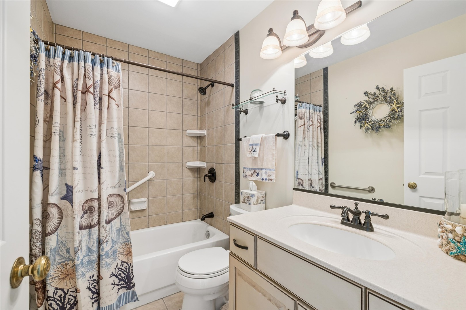 404 Shoreline Road #298, Lake Barrington, IL 60010