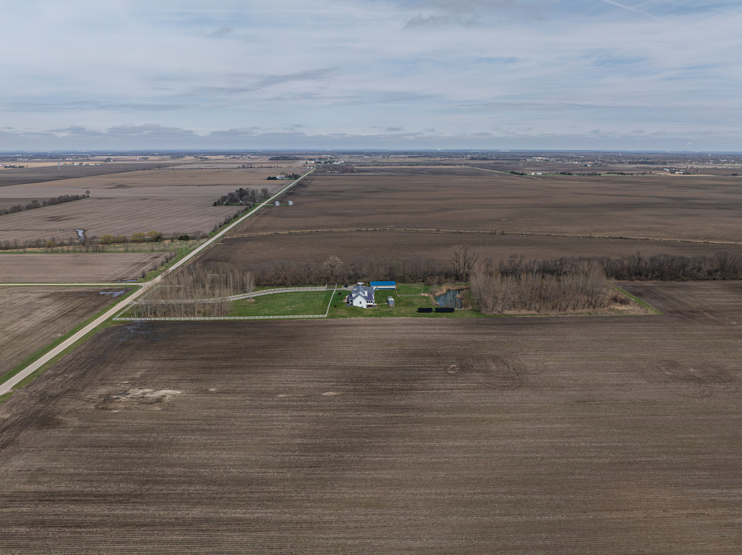 000 S Jugtown Road, Mazon, IL 60444