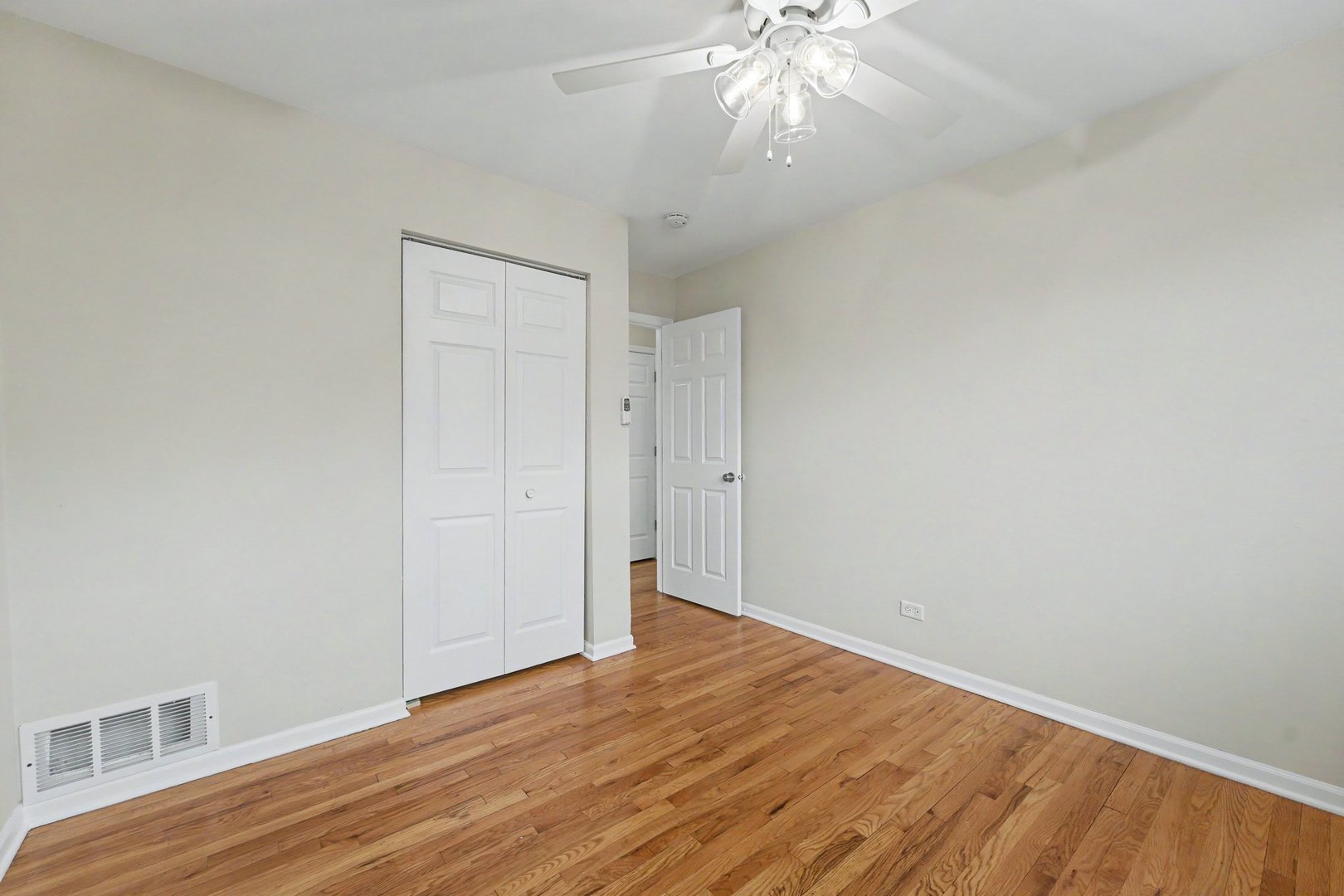 445 Luella Avenue, Calumet City, IL 60409