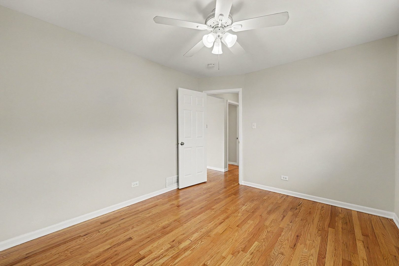 445 Luella Avenue, Calumet City, IL 60409