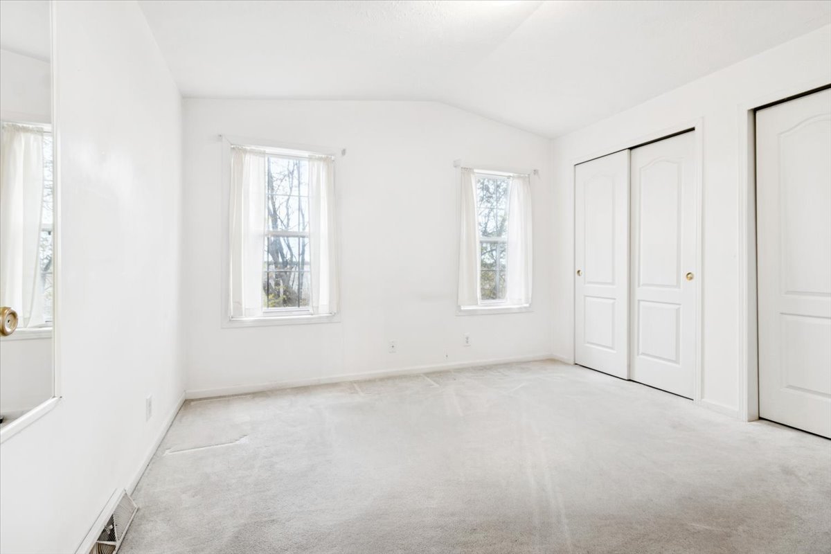 124 Cardinal Lane #B, Sandwich, IL 60548