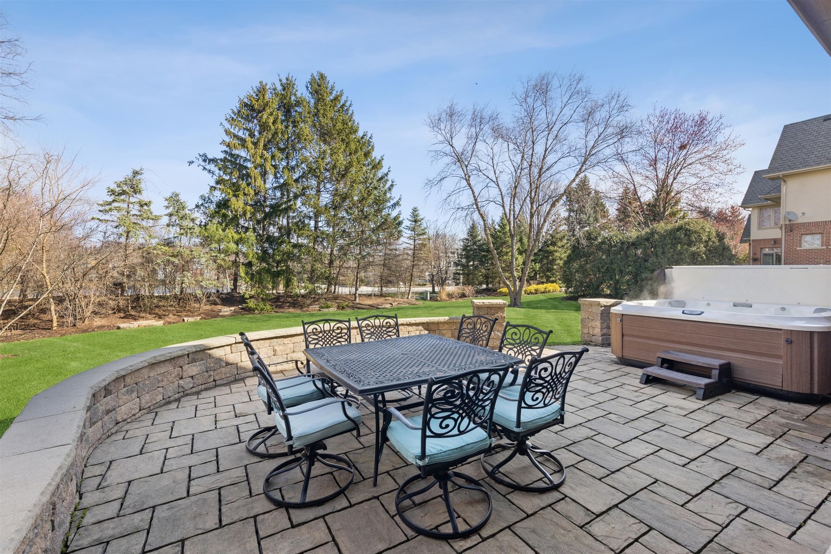 11602 Briarwood Lane, Burr Ridge, IL 60527