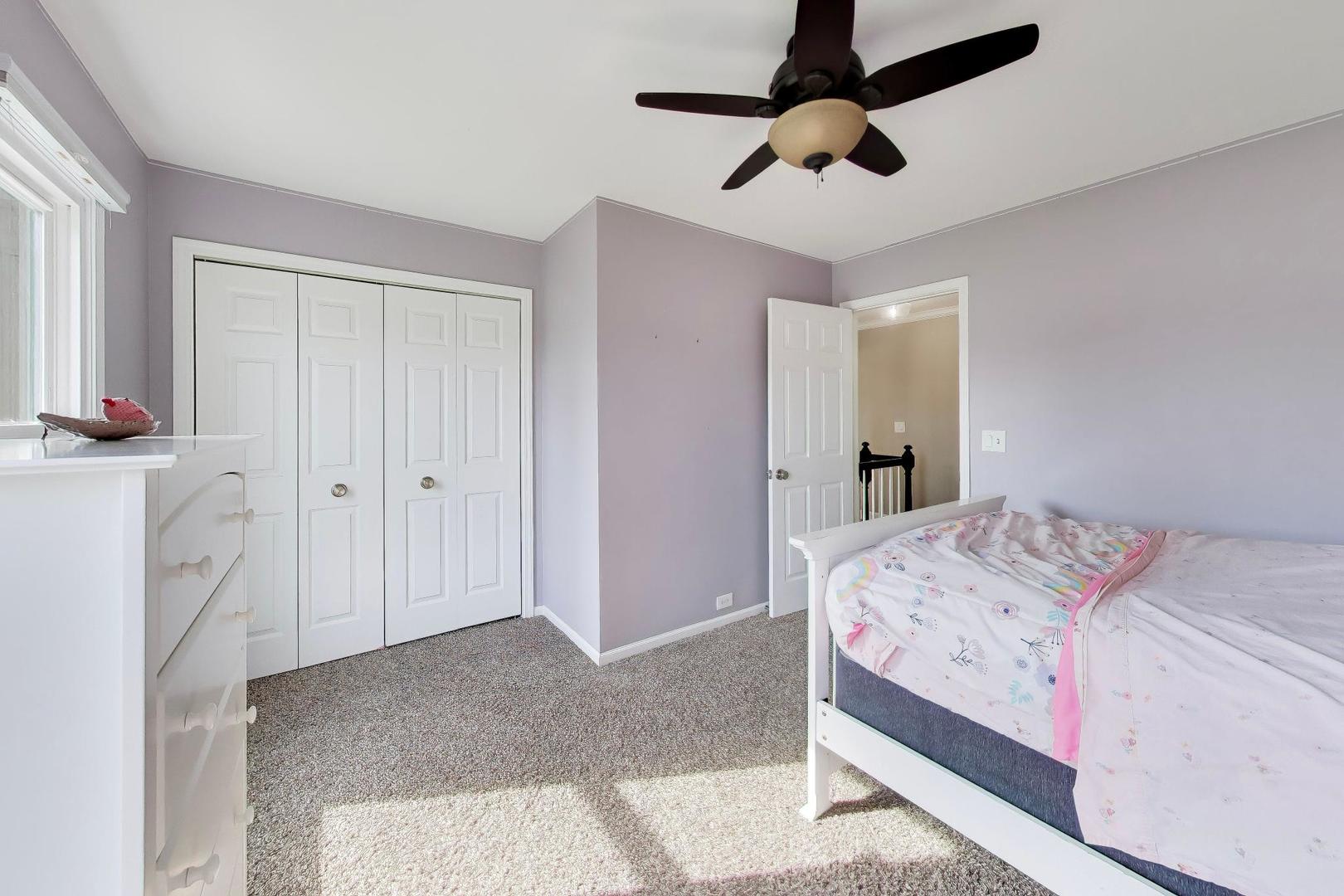 21752 N Mayfield Lane, Deer Park, IL 60010