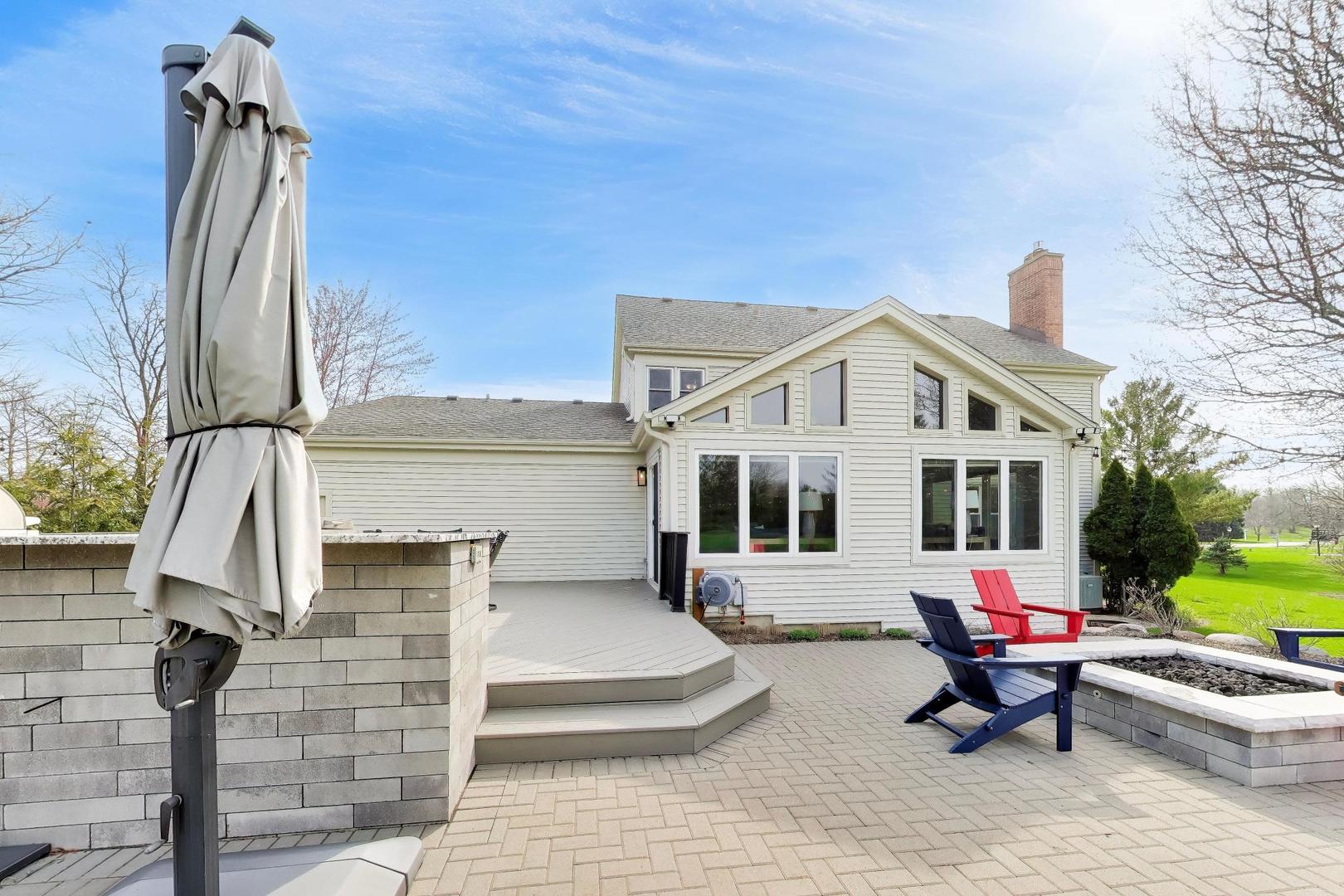 21752 N Mayfield Lane, Deer Park, IL 60010