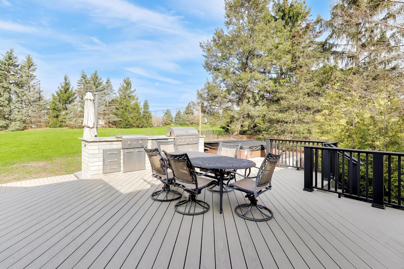 21752 N Mayfield Lane, Deer Park, IL 60010