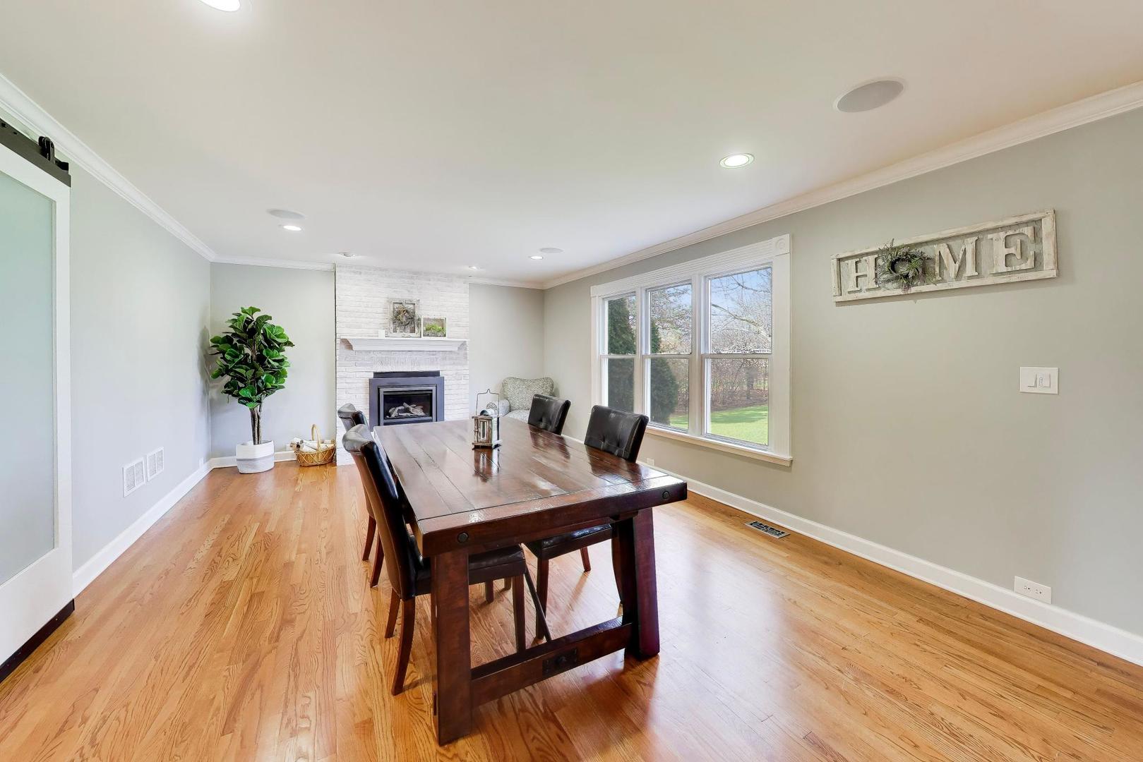 21752 N Mayfield Lane, Deer Park, IL 60010