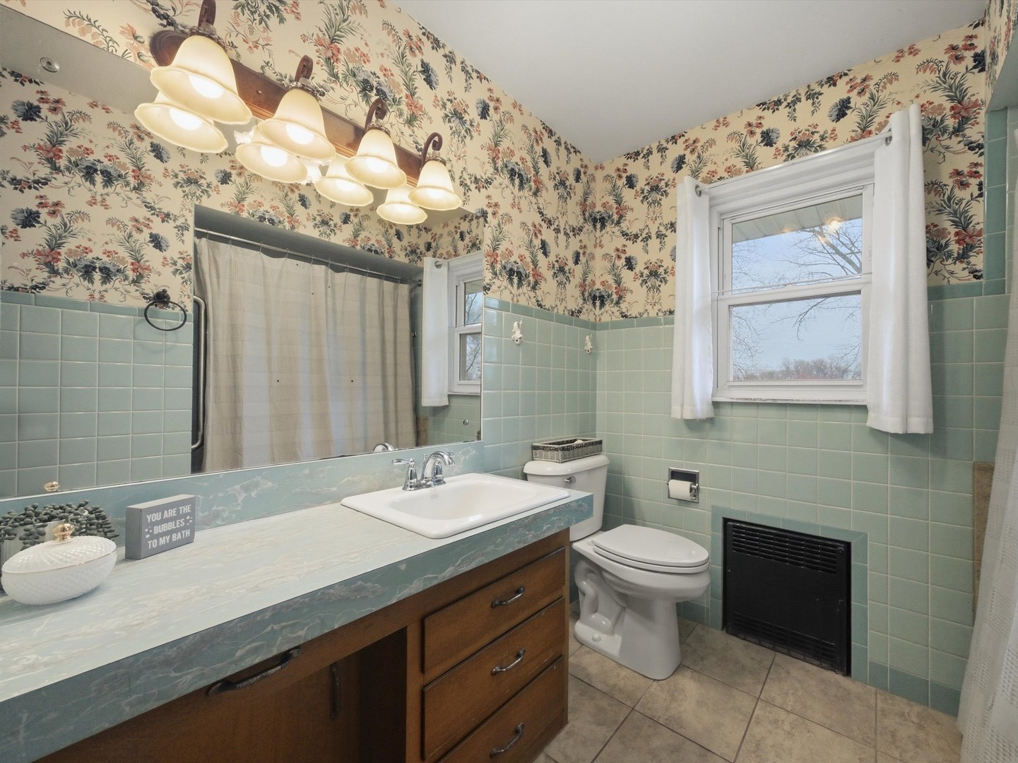 3718 Hillcrest Place, Johnsburg, IL 60051