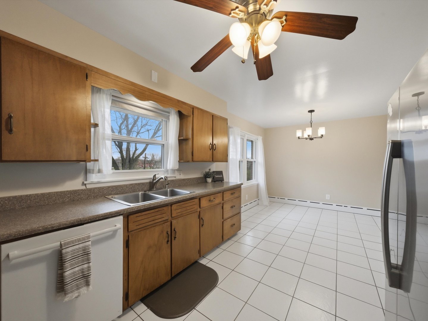 3718 Hillcrest Place, Johnsburg, IL 60051