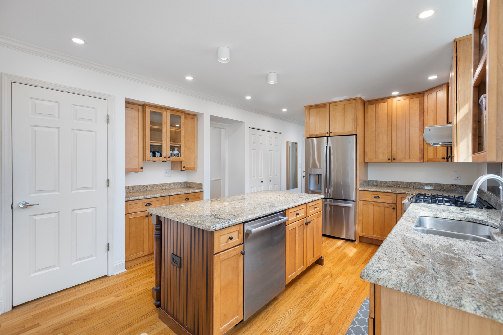 1441 Calcutta Lane, Naperville, IL 60563