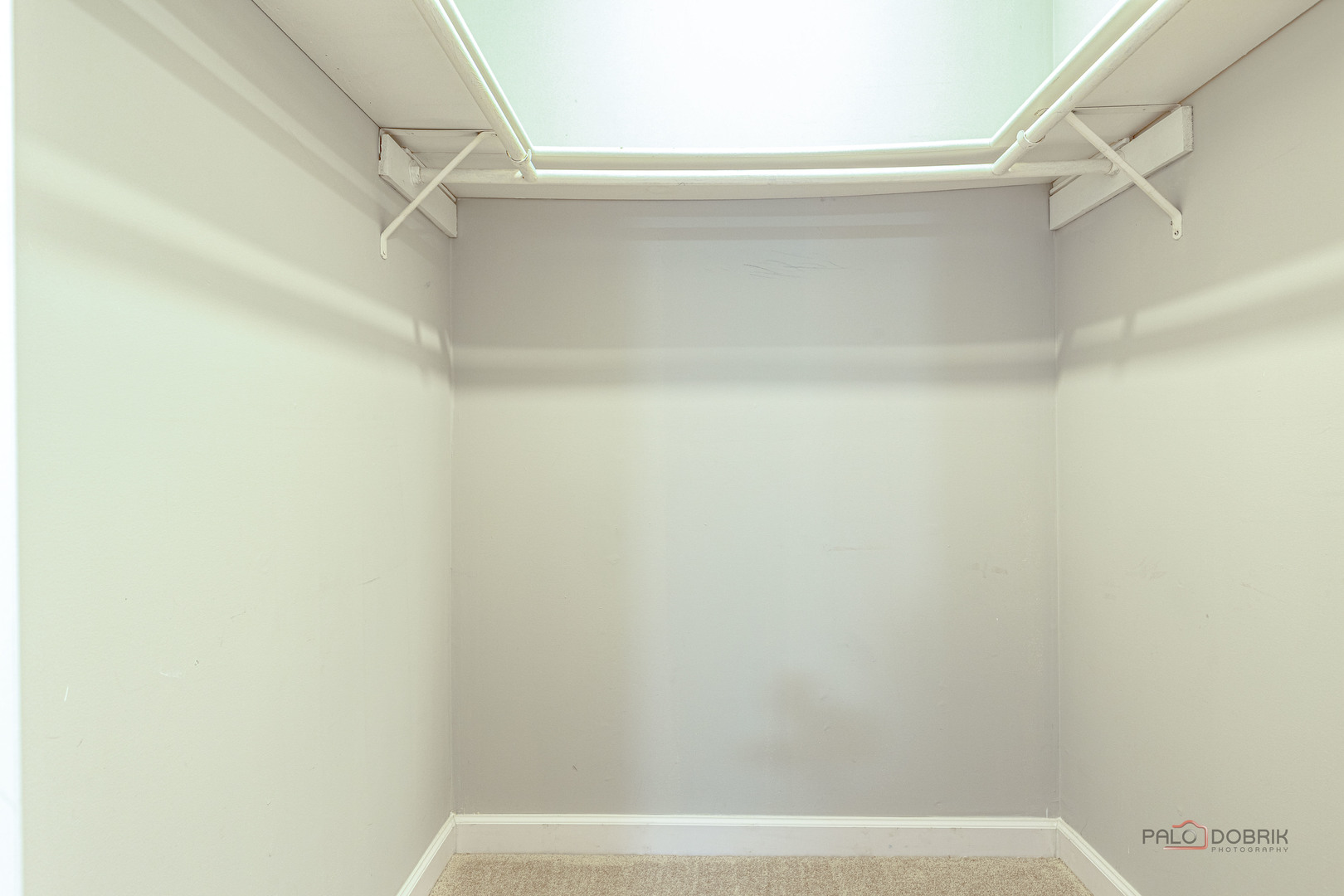 5195 Castaway Lane, Hoffman Estates, IL 60010