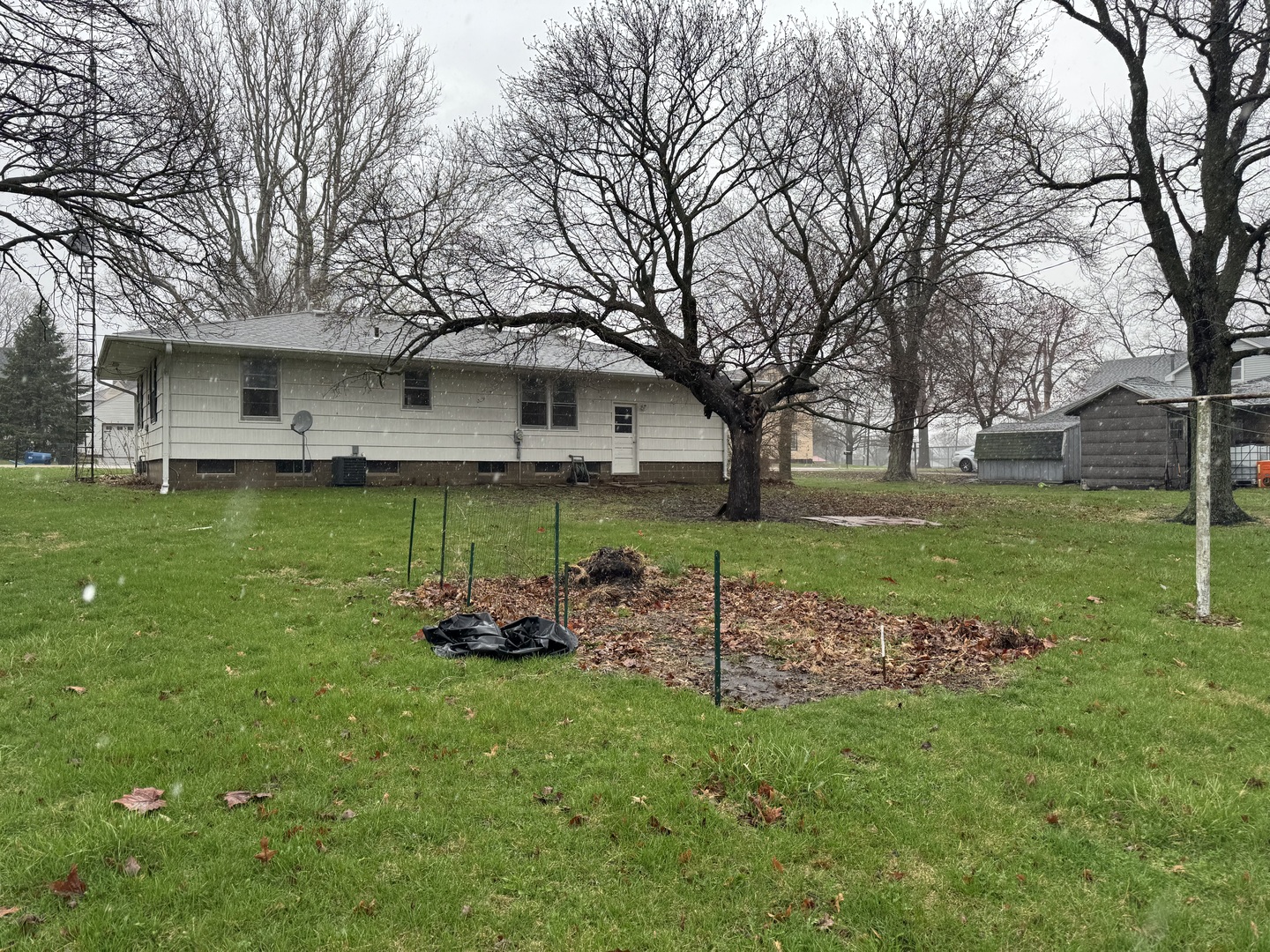 101 W High Street, Lamoille, IL 61330