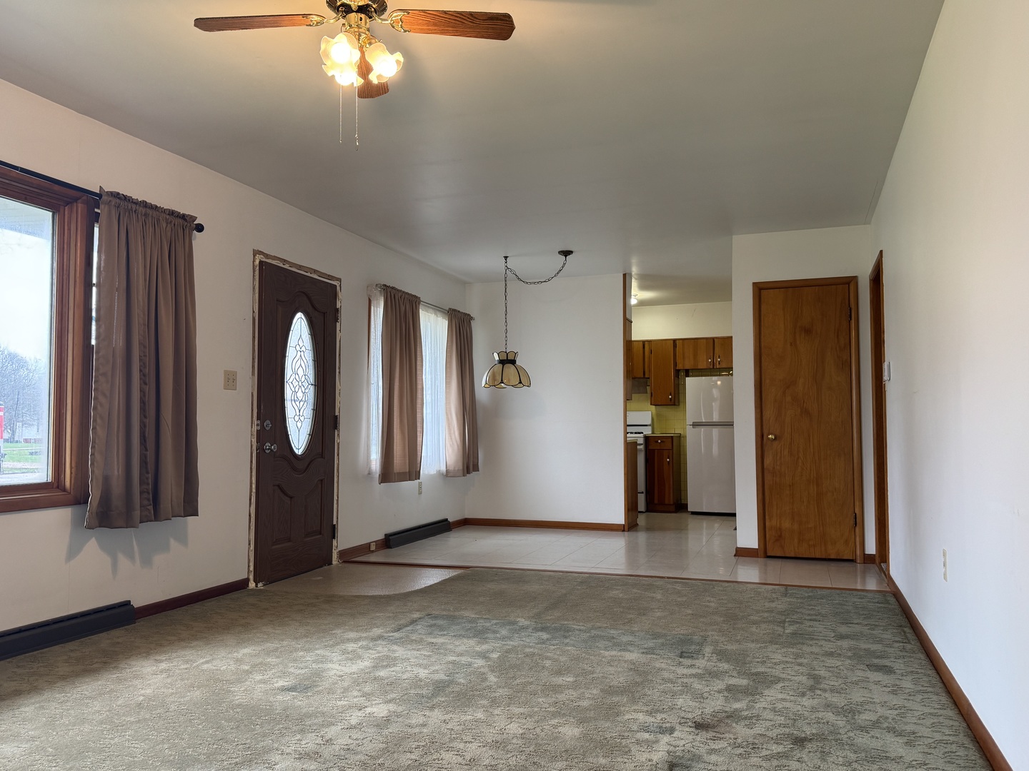 101 W High Street, Lamoille, IL 61330