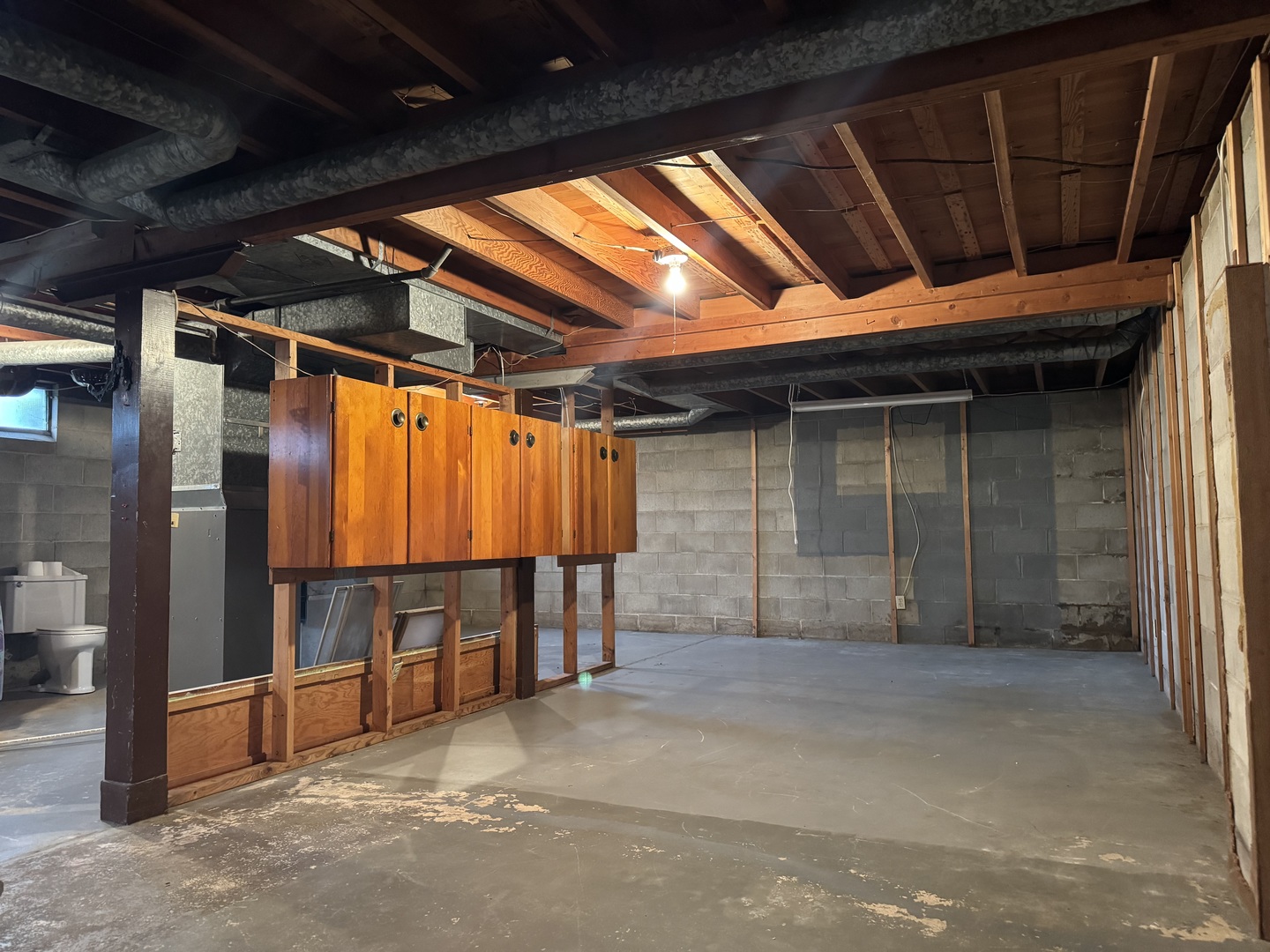 101 W High Street, Lamoille, IL 61330