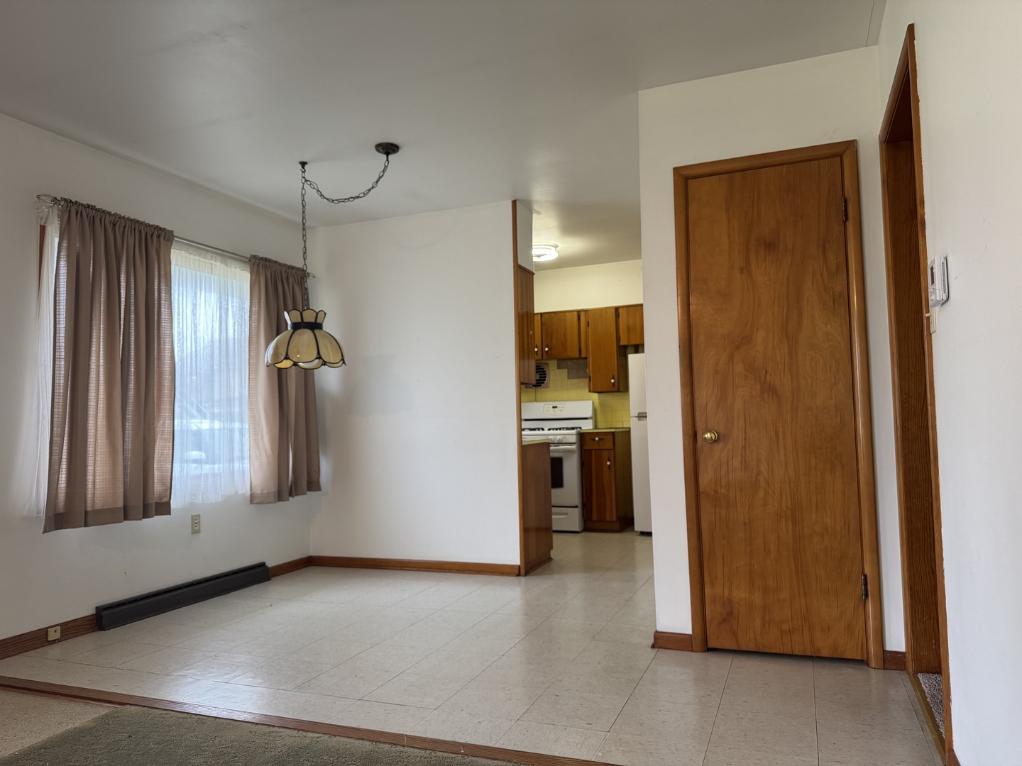 101 W High Street, Lamoille, IL 61330