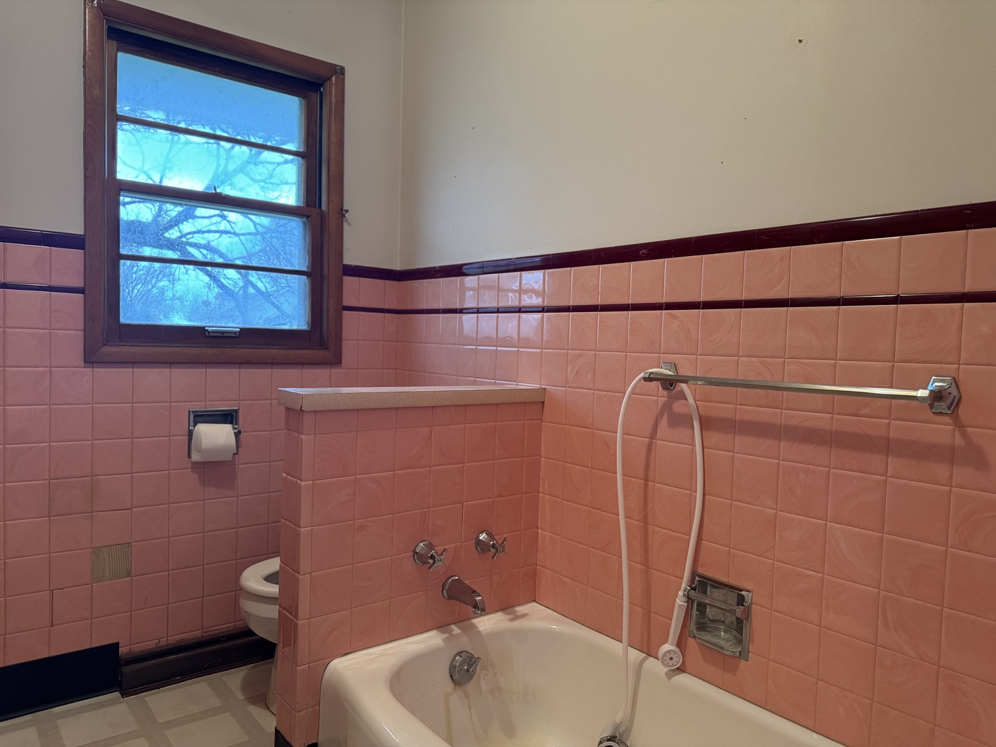 101 W High Street, Lamoille, IL 61330