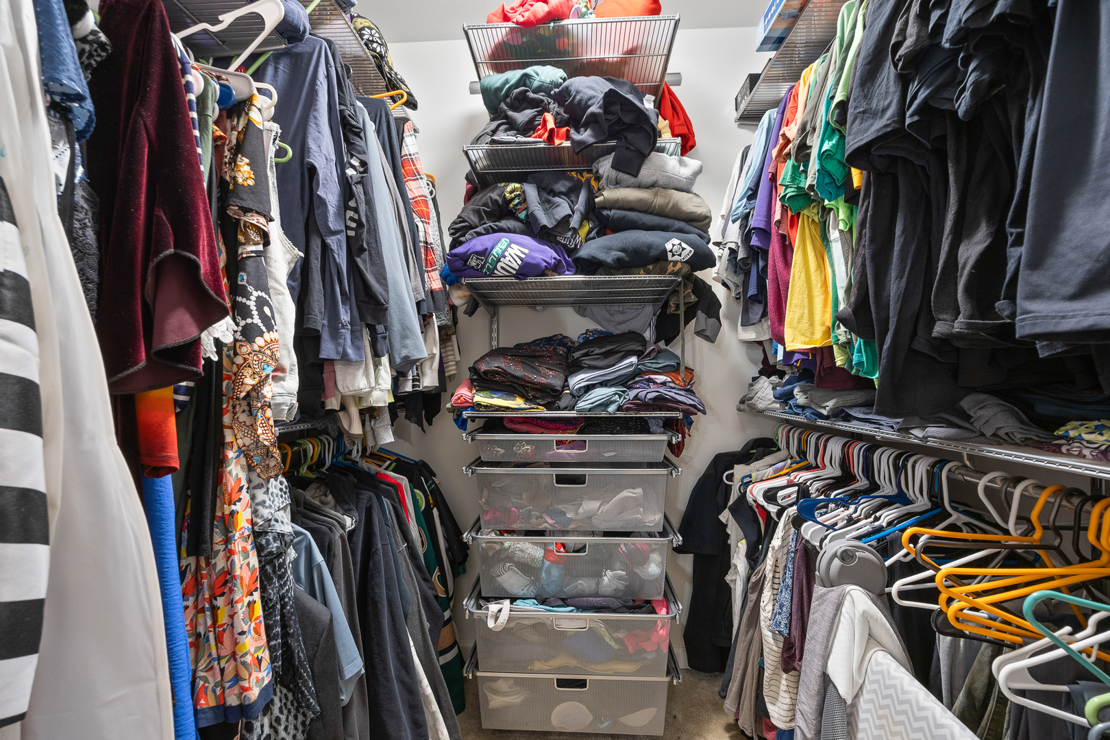 574 CANNONBALL Drive, Grayslake, IL 60030