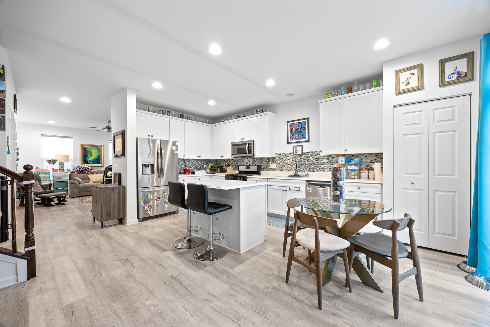 574 CANNONBALL Drive, Grayslake, IL 60030