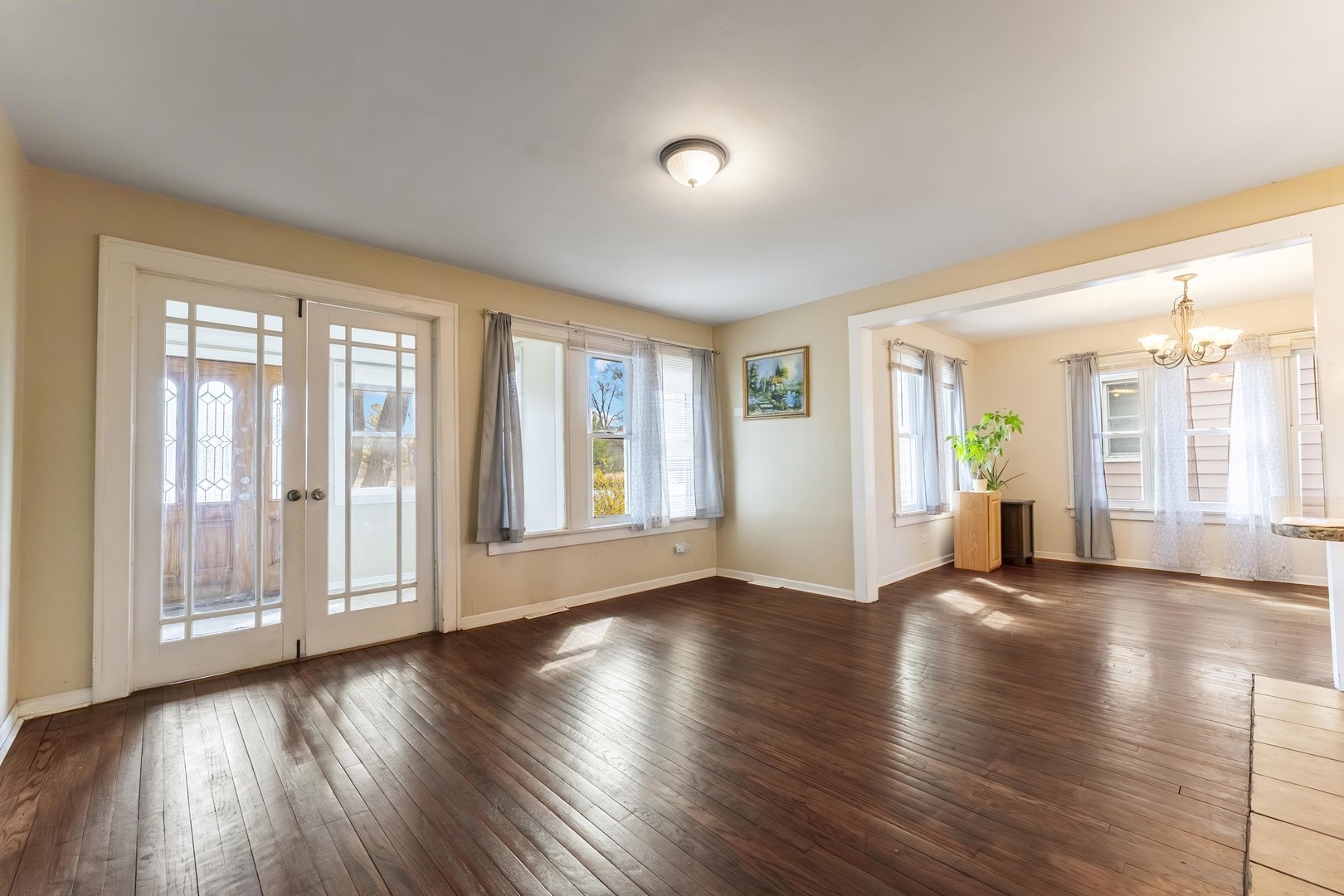 4720 Lincoln Avenue, Lisle, IL 60532