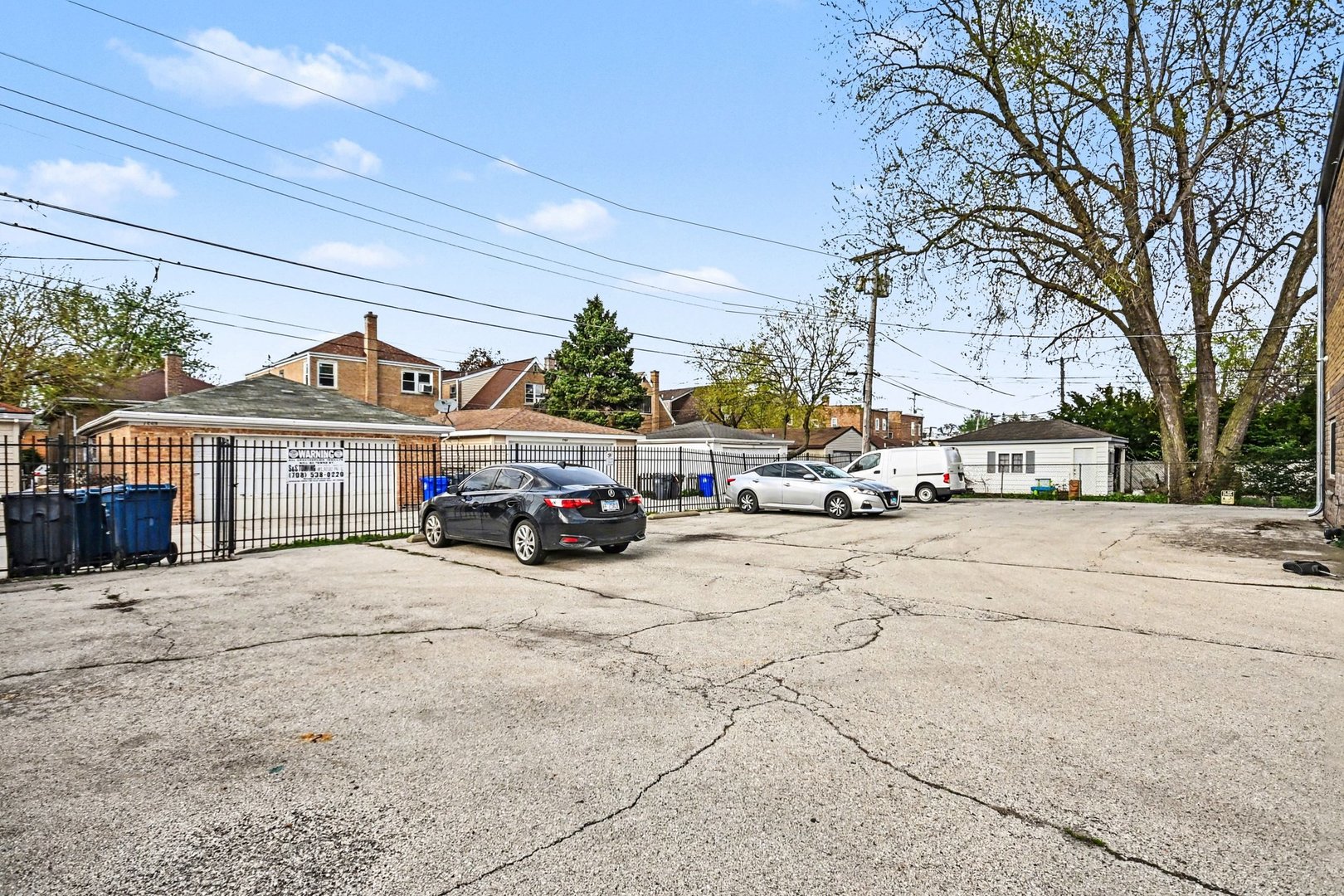 7228 39th Street #2W, Lyons, IL 60534