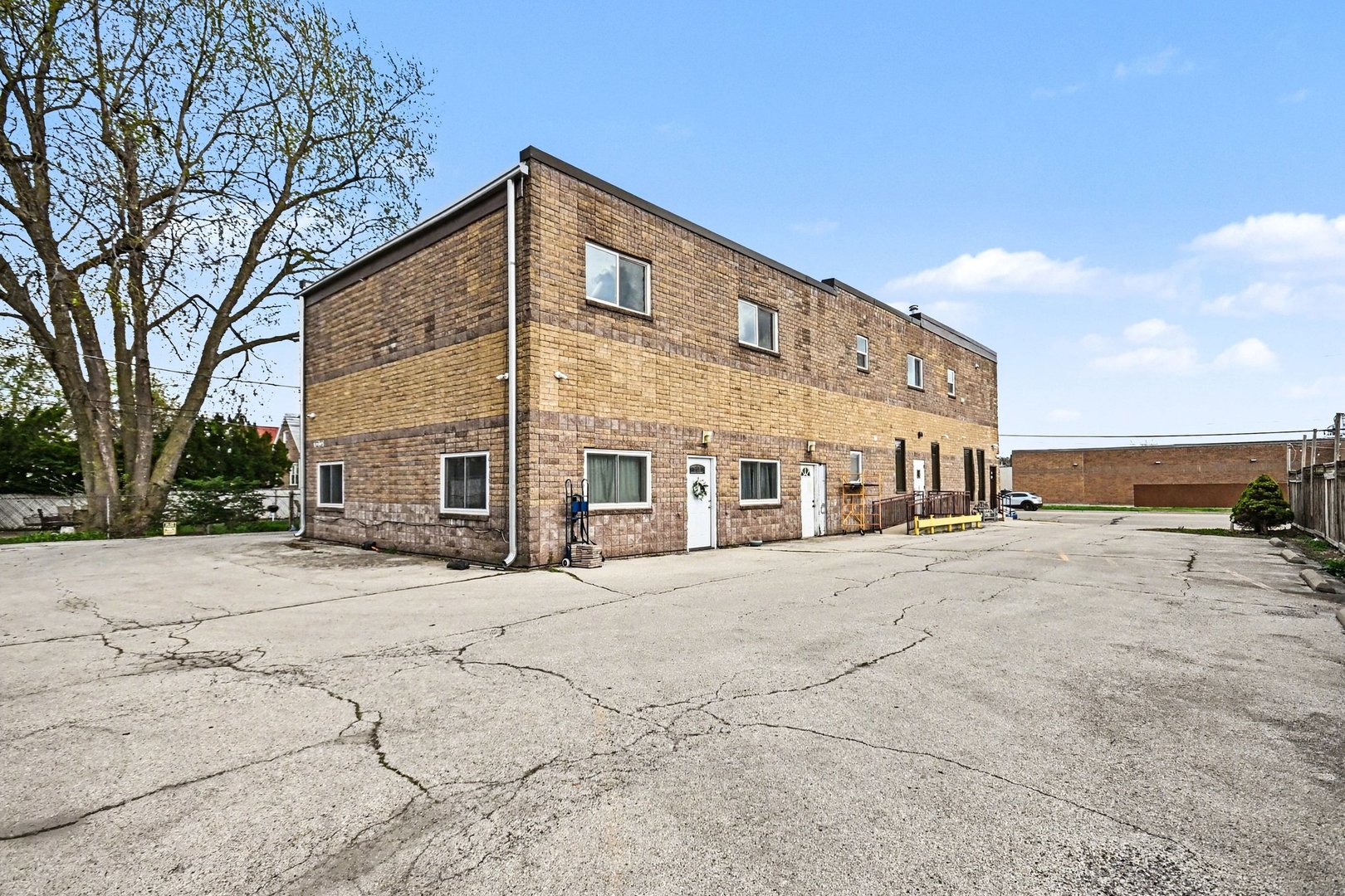 7228 39th Street #2W, Lyons, IL 60534