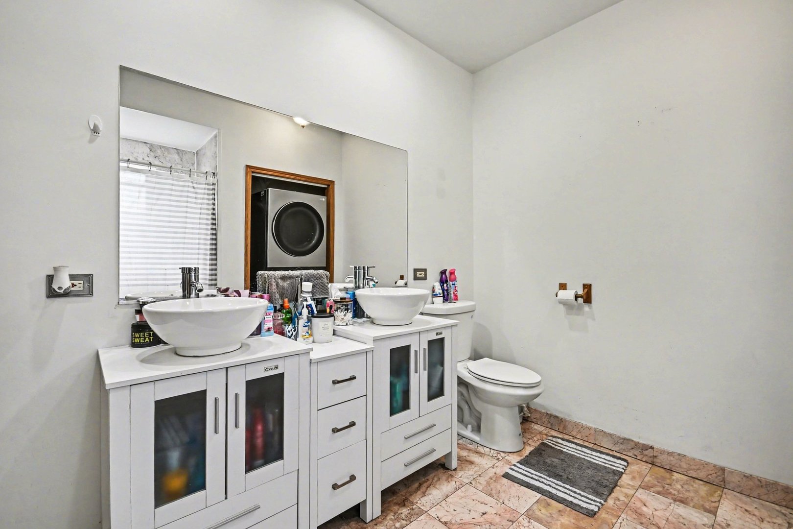 7228 39th Street #2W, Lyons, IL 60534