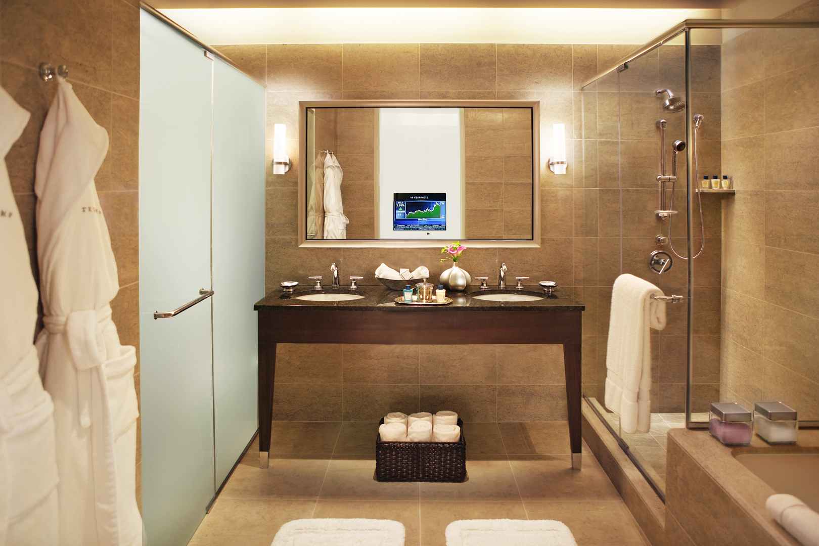 401 N Wabash Avenue #2704, Chicago, IL 60611