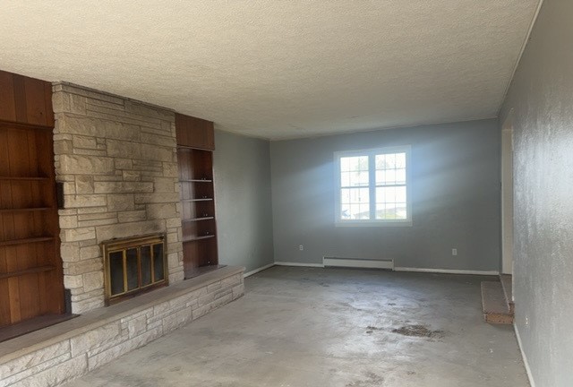 107 N 3rd Street, Irvington, IL 62848