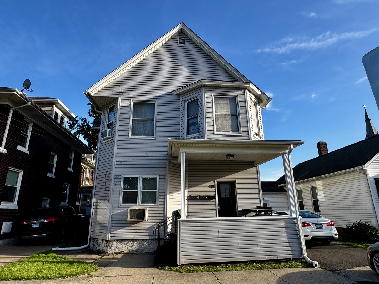 119 E Superior Street, Ottawa, IL 61350