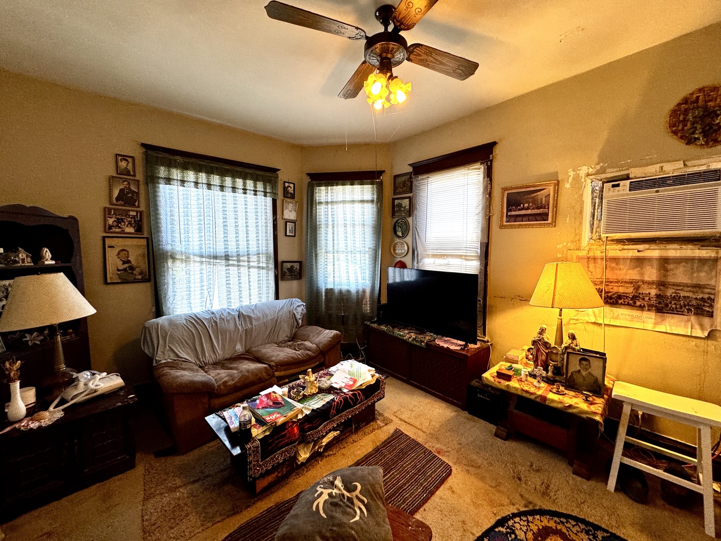 119 E Superior Street, Ottawa, IL 61350