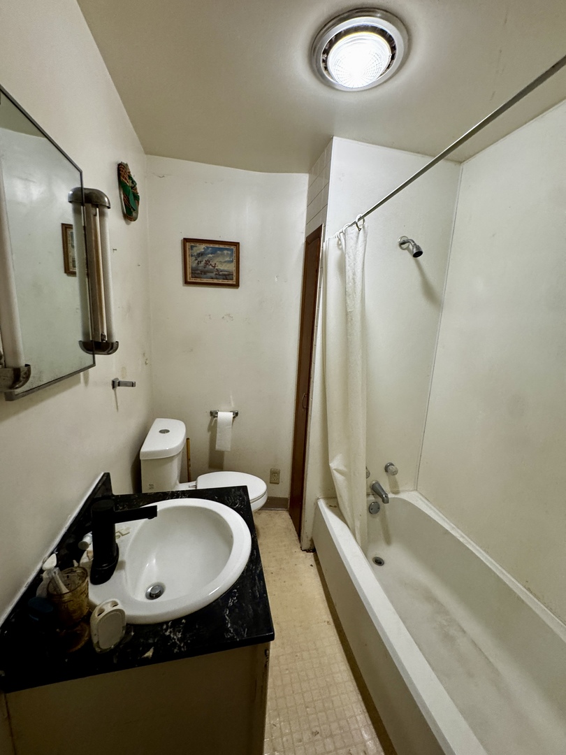 119 E Superior Street, Ottawa, IL 61350