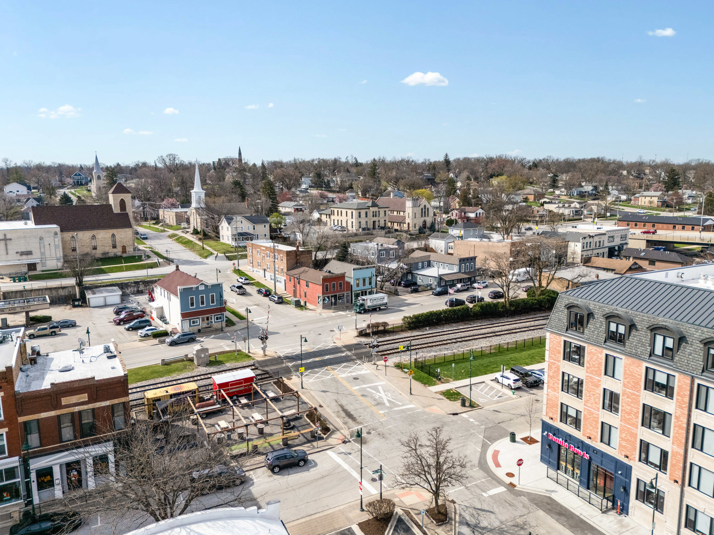 1385 Overton Drive, Lemont, IL 60439