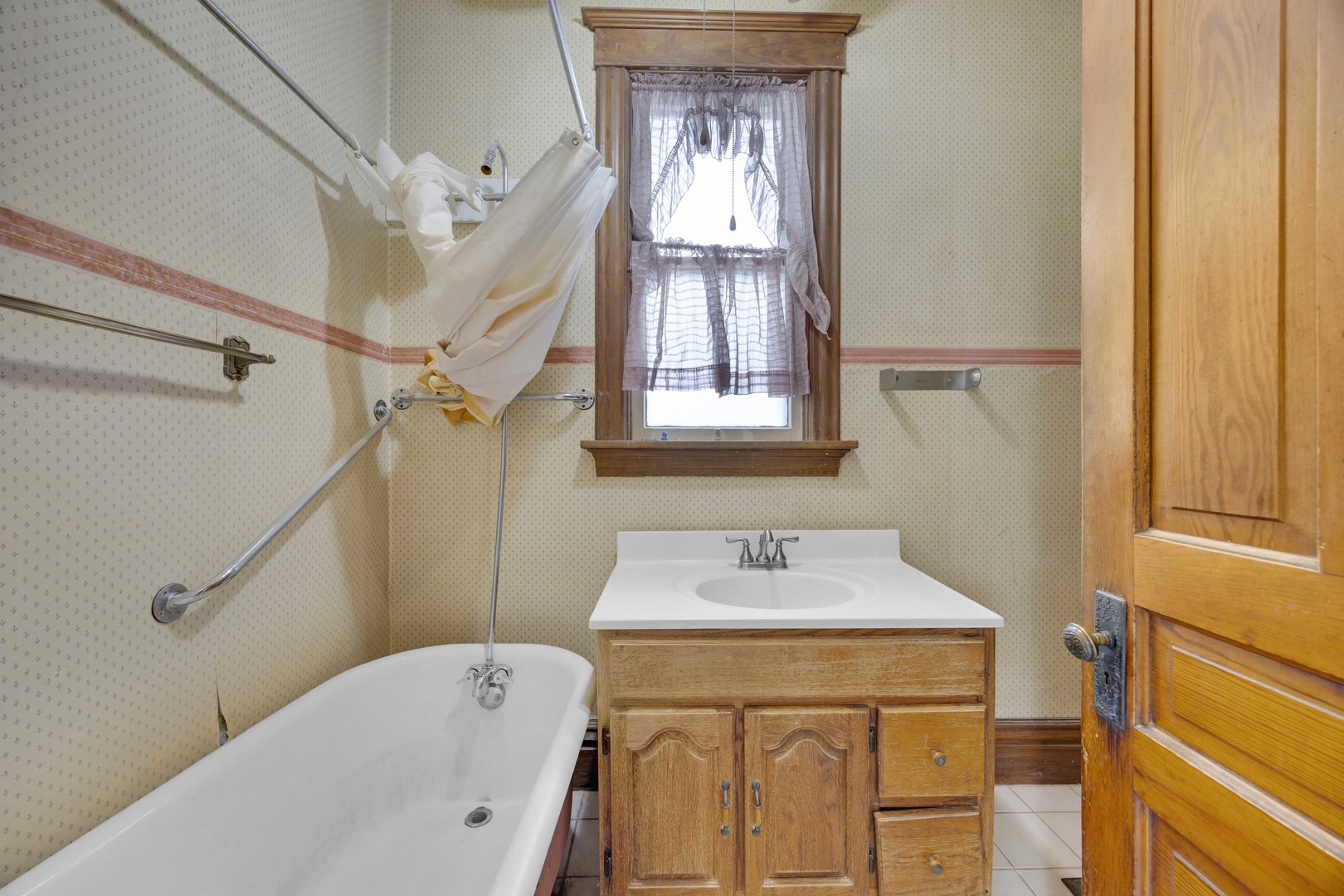 1322 Main Street, Crete, IL 60417