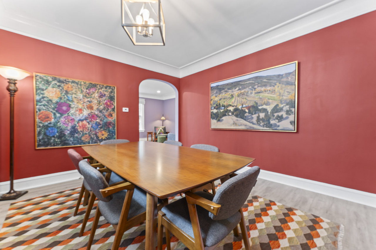 6628 N Onarga Avenue, Chicago, IL 60631