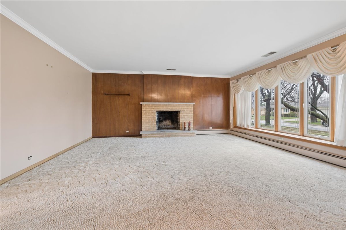 307 N Patton Avenue, Arlington Heights, IL 60005