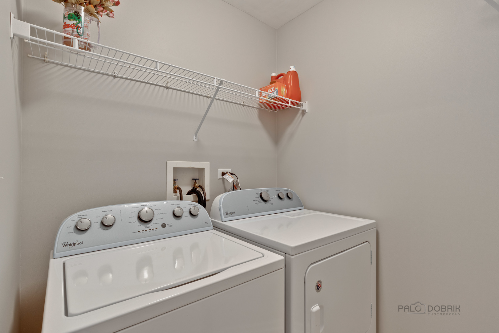 2213 Apple Hill Lane, Buffalo Grove, IL 60089