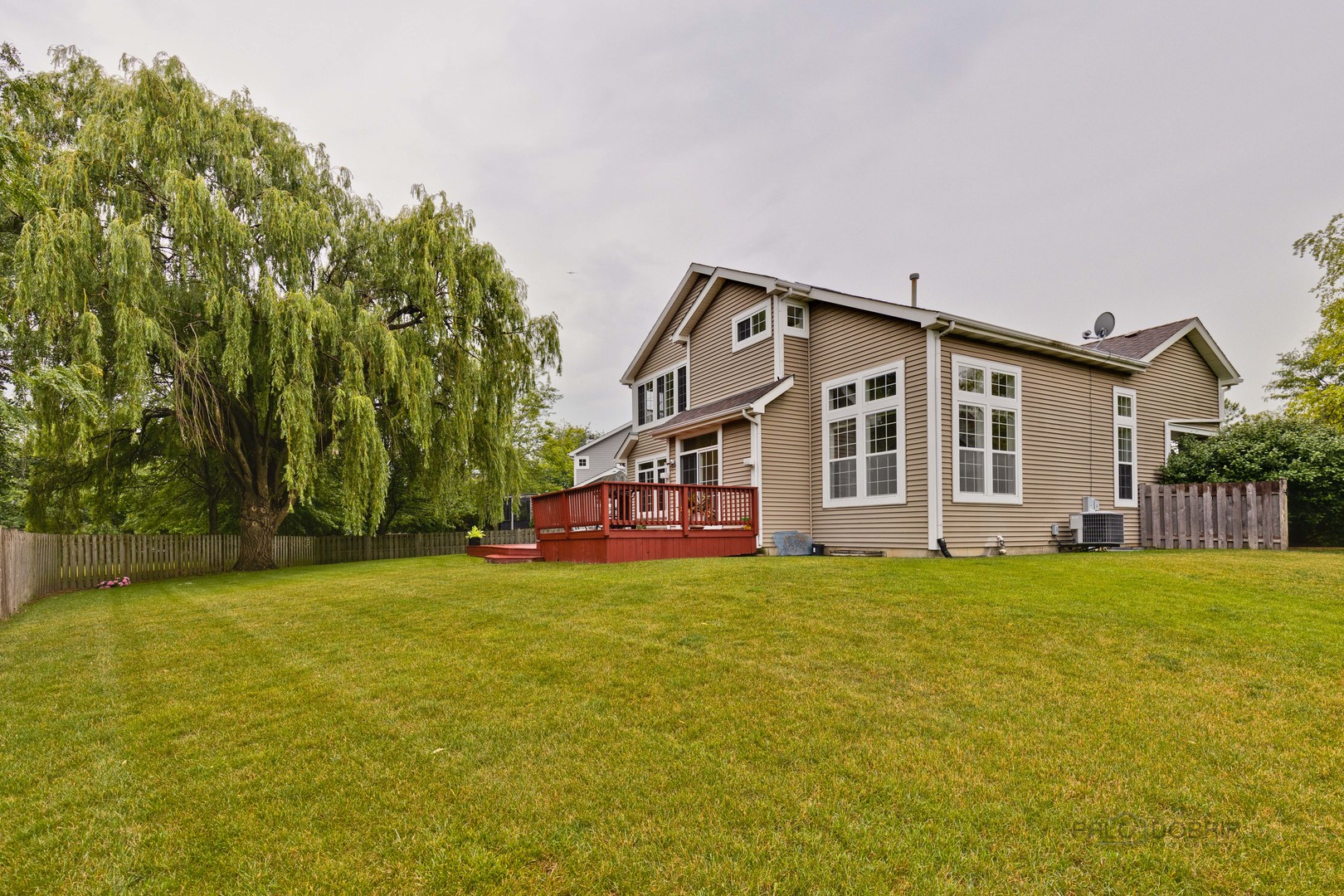 2213 Apple Hill Lane, Buffalo Grove, IL 60089