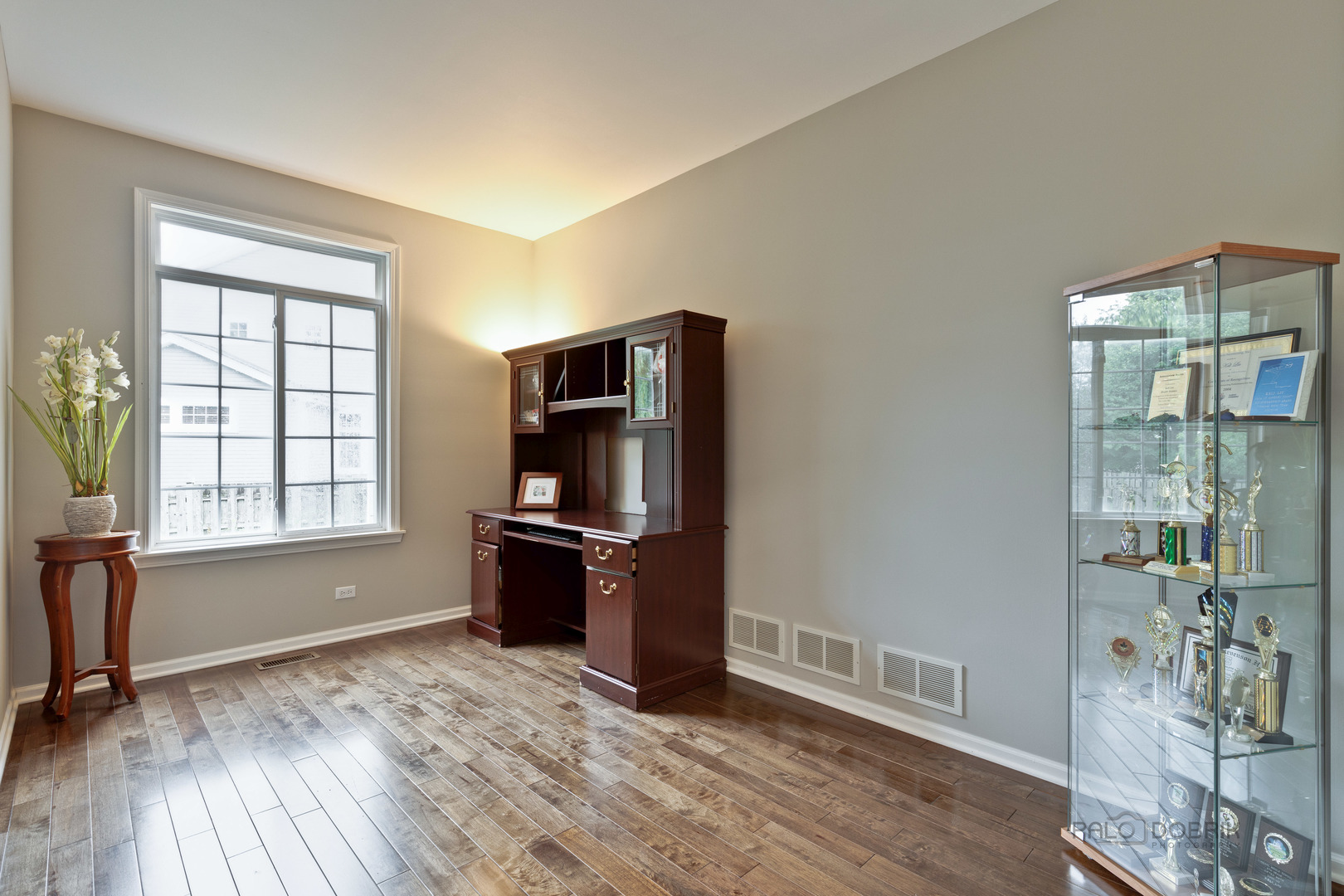 2213 Apple Hill Lane, Buffalo Grove, IL 60089