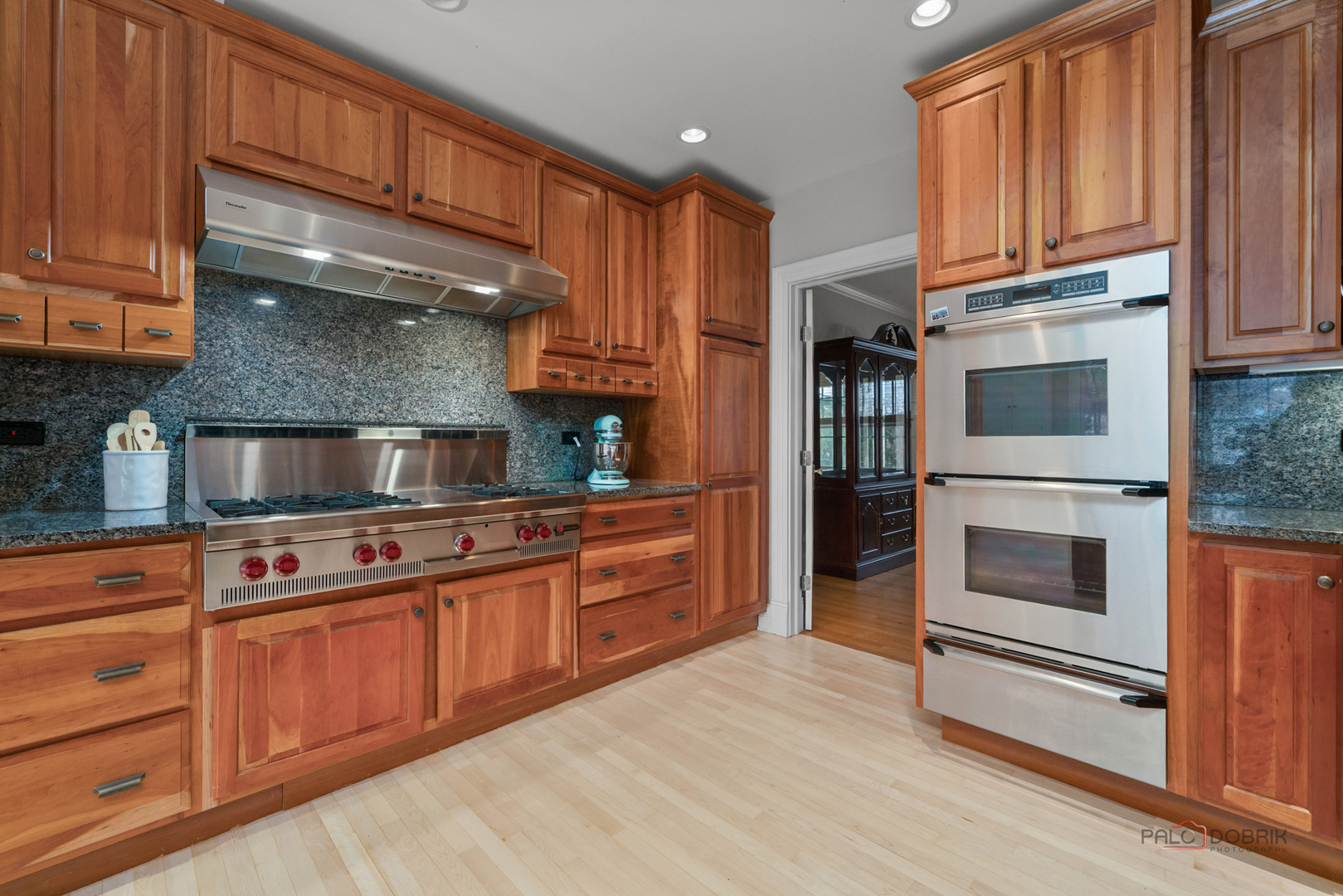 405 Voltz Road, Northbrook, IL 60062