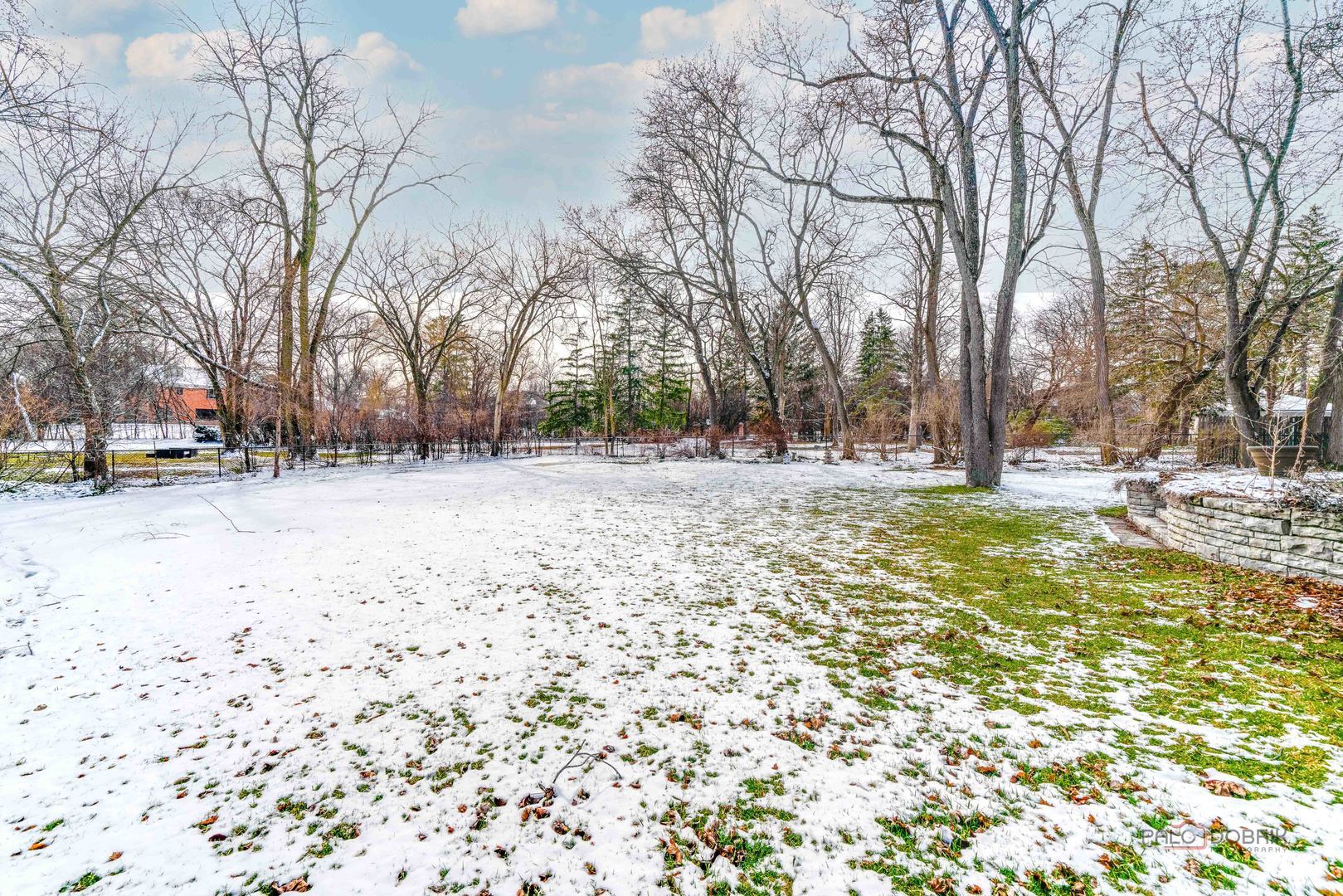 405 Voltz Road, Northbrook, IL 60062