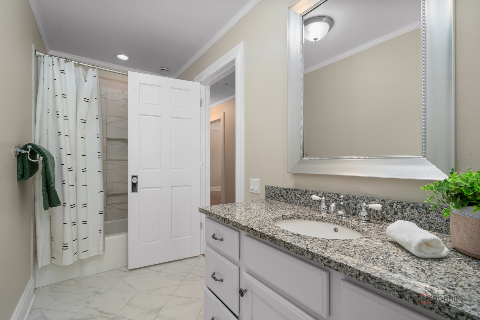 405 Voltz Road, Northbrook, IL 60062