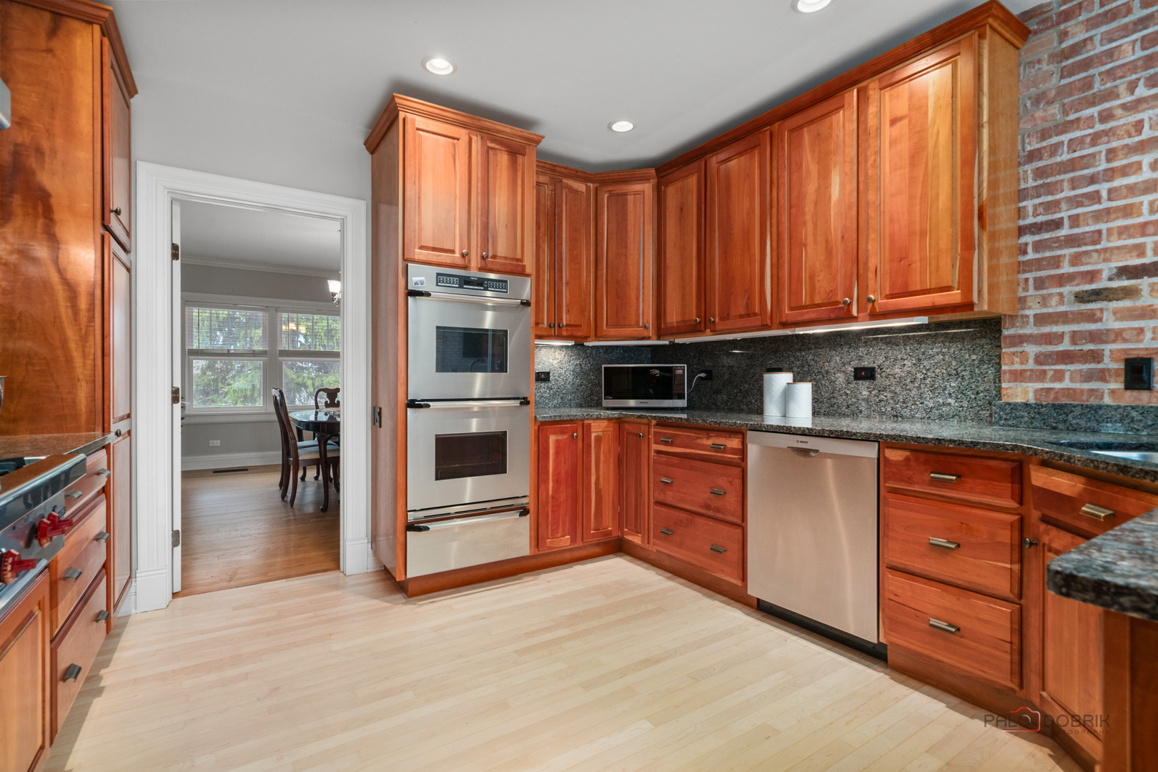 405 Voltz Road, Northbrook, IL 60062