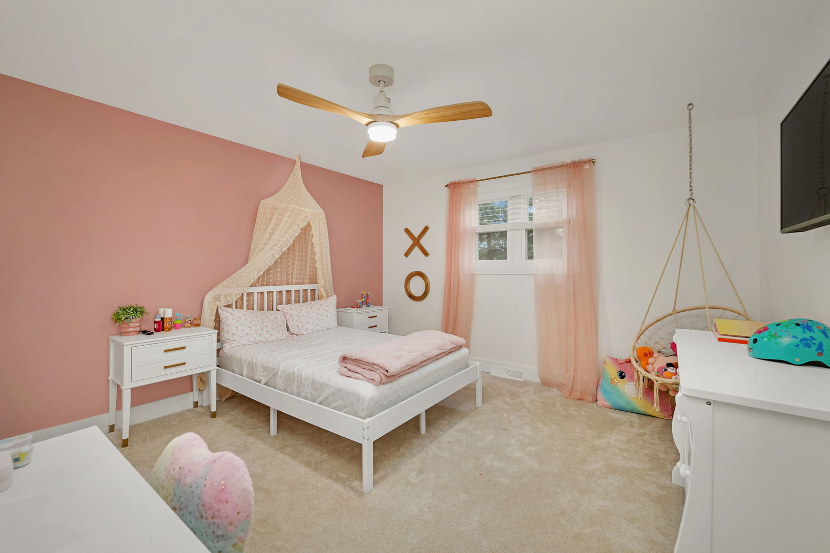 1111 Harvest Drive, Shorewood, IL 60404