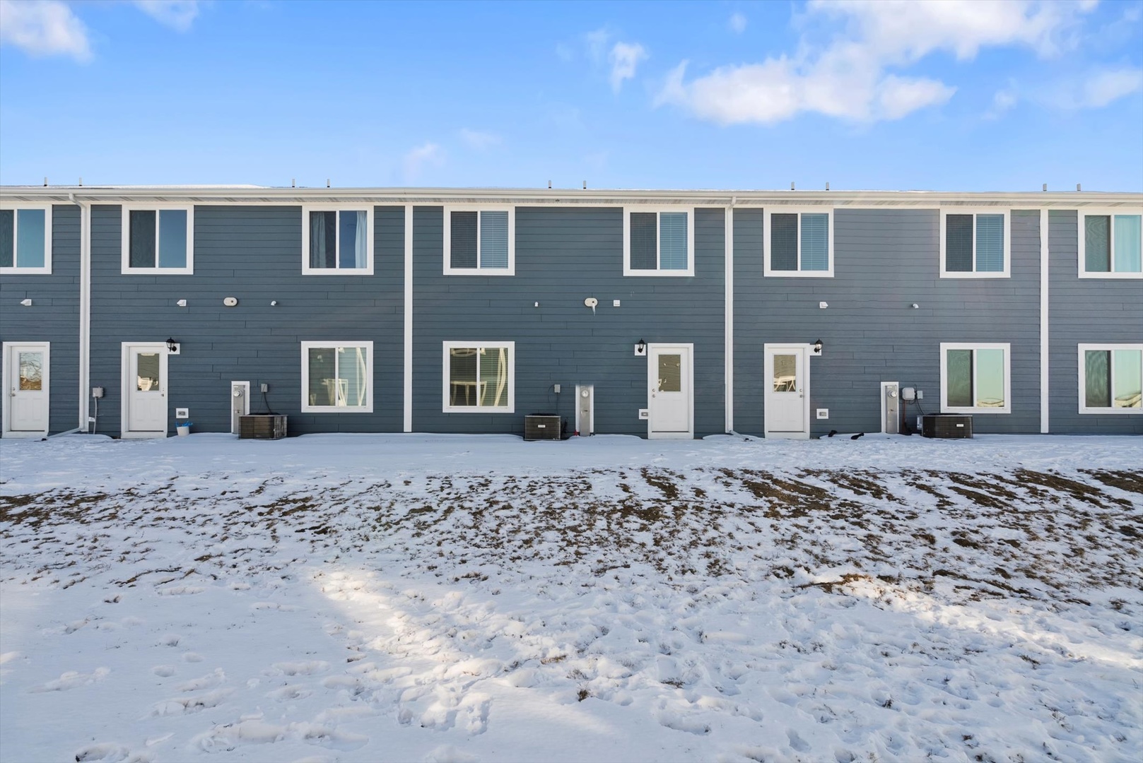 1054 Gillespie Lane #1054, Yorkville, IL 60560