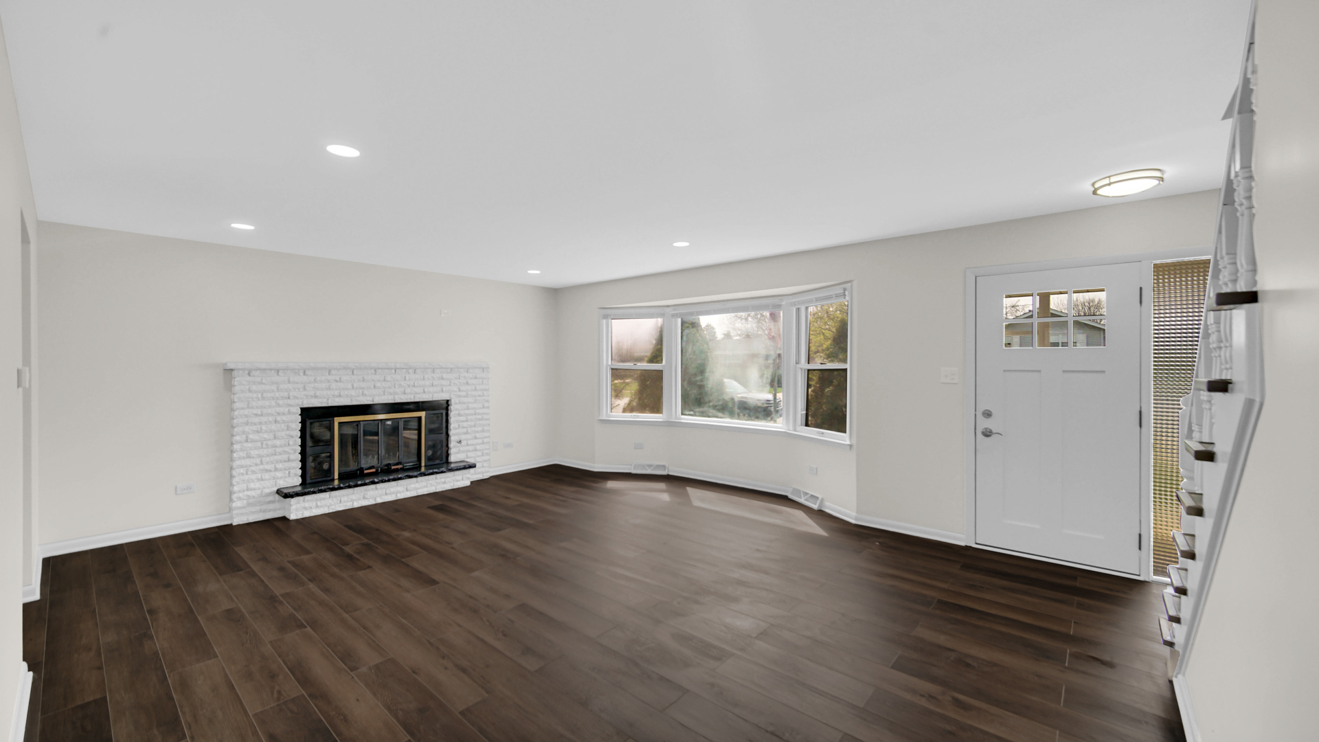 17525 Maple Avenue, Lansing, IL 60438