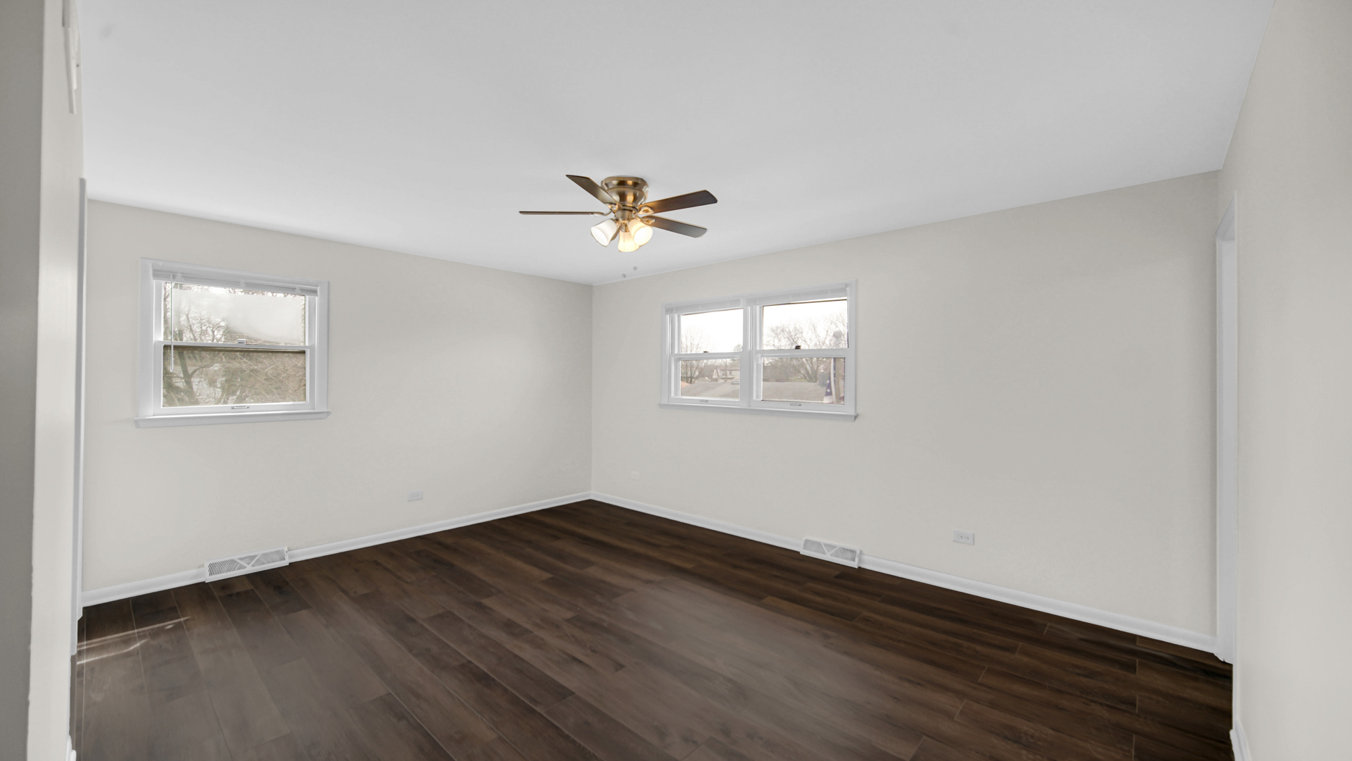 17525 Maple Avenue, Lansing, IL 60438