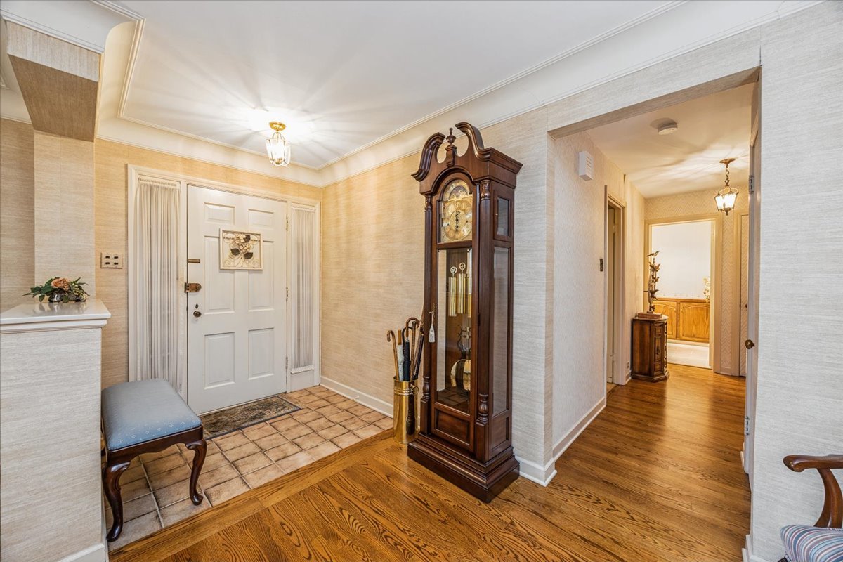 4100 Ellington Avenue, Western Springs, IL 60558