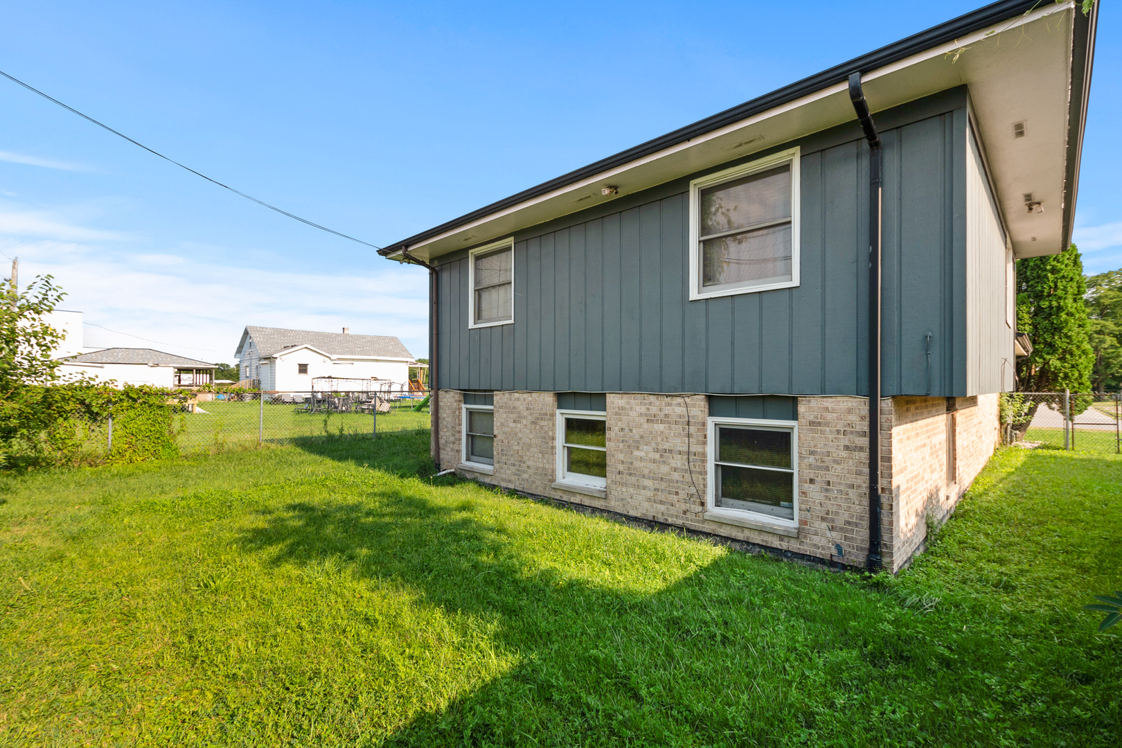 928 E 153rd Street, Phoenix, IL 60426