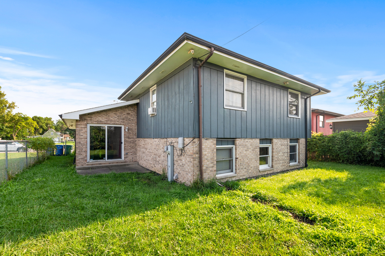 928 E 153rd Street, Phoenix, IL 60426