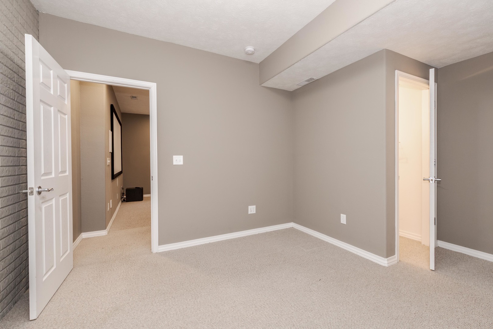 1510 Cashel Drive, Bloomington, IL 61704